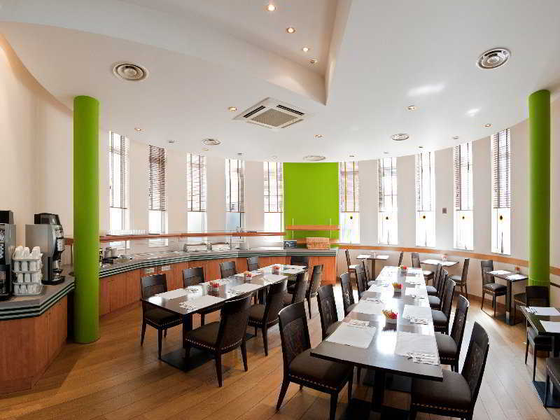 Pentahotel 4*