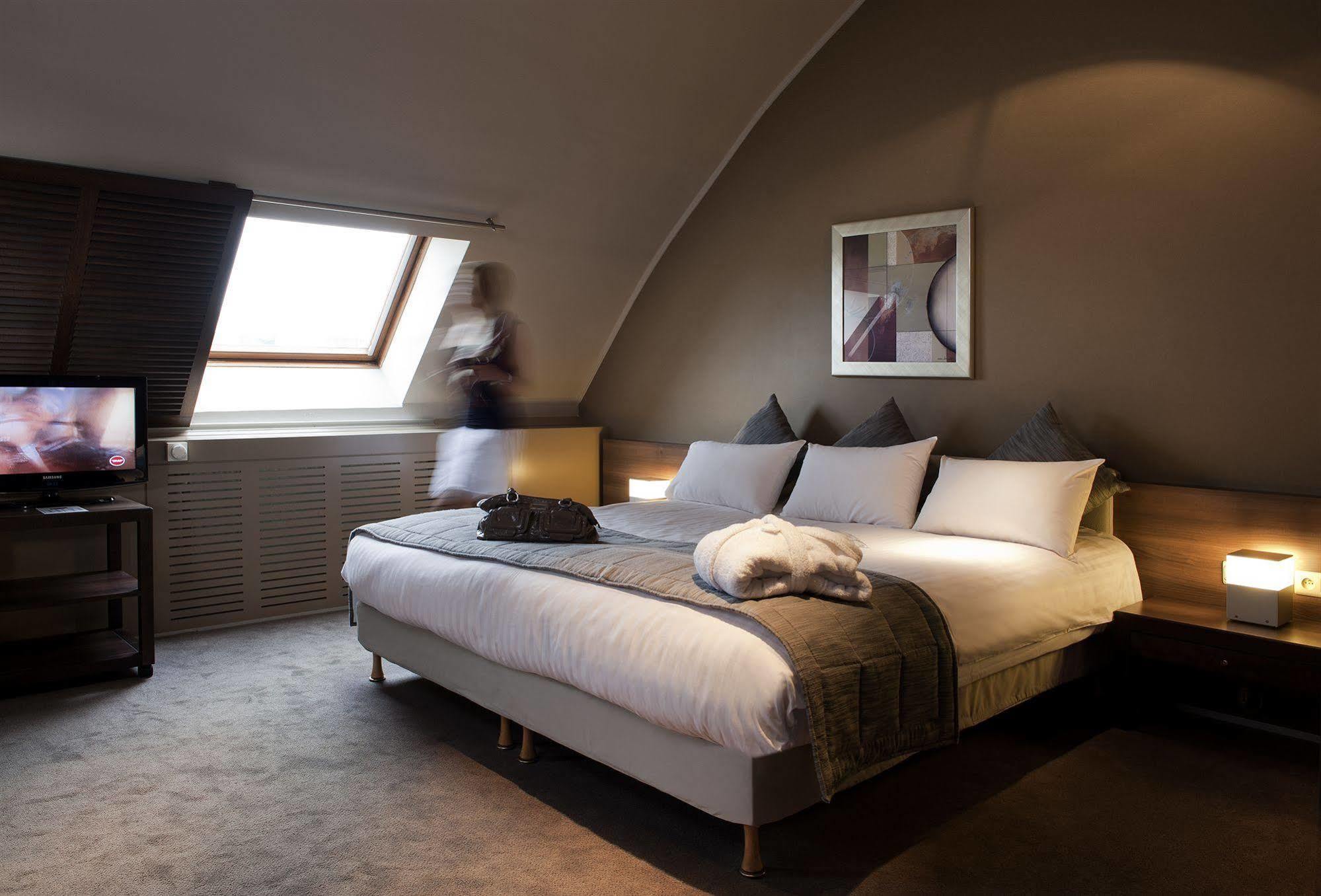 Pentahotel 4*